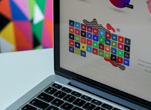 10 Social Media Questions for AEC Firms